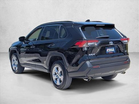 Used 2024 Toyota RAV4 XLE FWD image 8