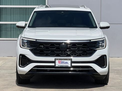 Used 2025 Volkswagen Atlas SEL Premium R-Line AWD/4WD image 6