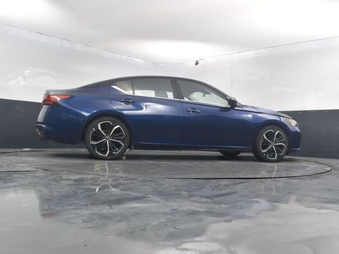 Used 2023 Nissan Altima 2.5 SR image 50