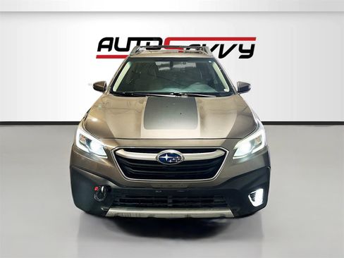 Used 2021 Subaru Outback Limited XT image 2