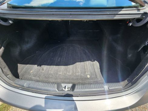 Used 2012 Hyundai Elantra Limited w/ Technology Pkg 5 image 12