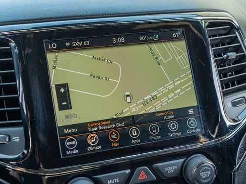 Used 2020 Jeep Grand Cherokee High Altitude image 27