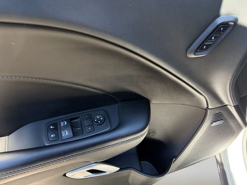 Used 2022 Dodge Challenger R/T RWD image 21