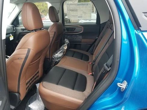 New 2025 Ford Bronco Sport Outer Banks w/ Outer Banks Tech Package+ AWD/4WD image 18
