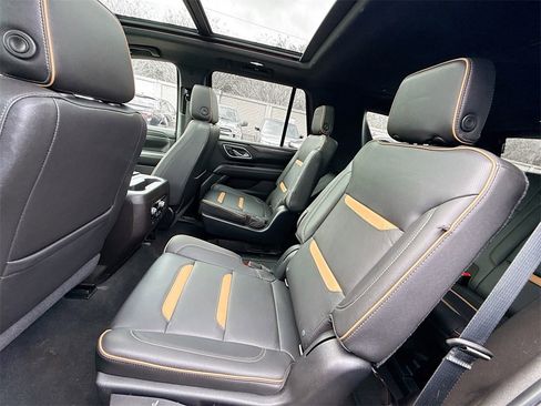 Used 2021 GMC Yukon AT4 w/ Technology Package image 27