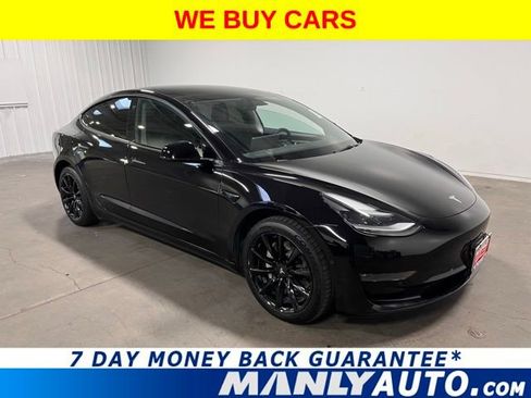 Used 2022 Tesla Model 3 Long Range image 1
