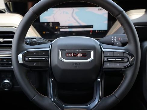 New 2026 GMC Yukon AT4 w/ AT4 Premium Package AWD/4WD image 31