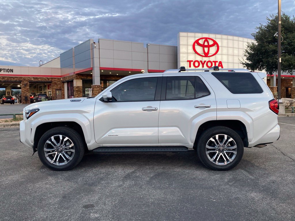 Certified 2026 Toyota 4Runner Limited AWD/4WD image 8