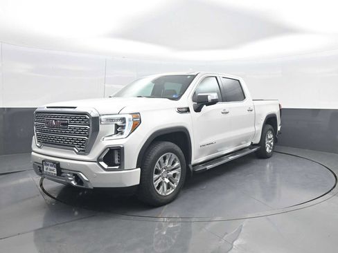 Used 2021 GMC Sierra 1500 Denali w/ Driver Alert Package II AWD/4WD image 4