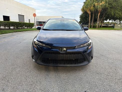 Used 2022 Toyota Corolla LE FWD image 5