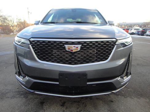 Used 2020 Cadillac XT6 Premium Luxury image 2