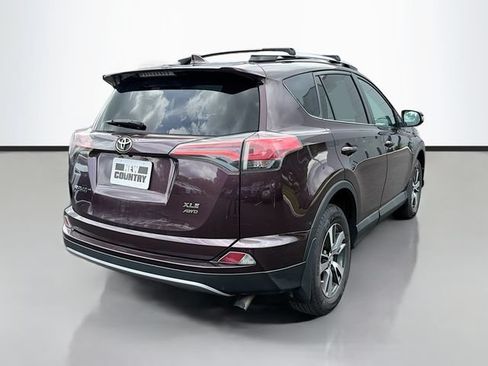 Used 2017 Toyota RAV4 XLE w/ Plus Extra Value Package AWD/4WD image 7