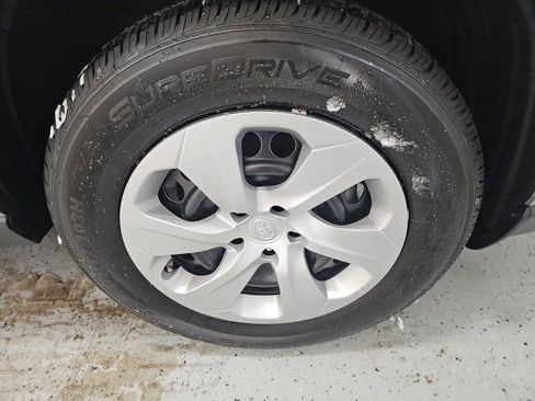 Certified 2024 Toyota RAV4 LE image 9