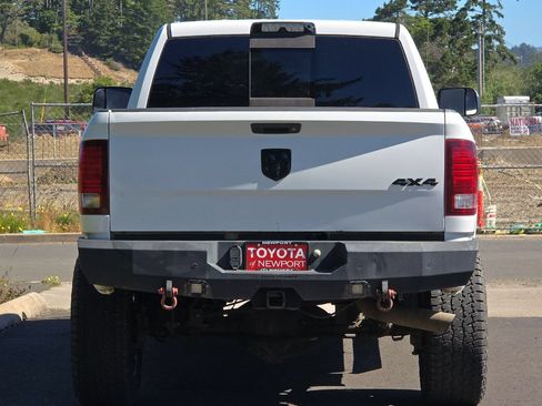 Used 2017 RAM 2500 Laramie w/ Sport Appearance Group AWD/4WD image 5