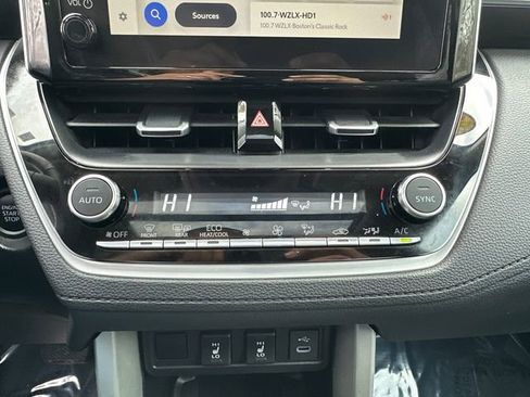 Certified 2025 Toyota Corolla Cross XLE w/ Convenience Package image 35