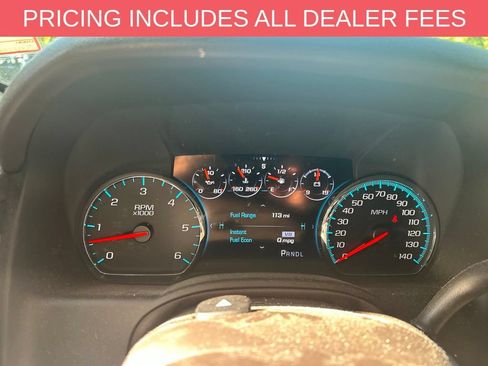 Used 2017 GMC Yukon XL Denali w/ Open Road Package AWD/4WD image 10