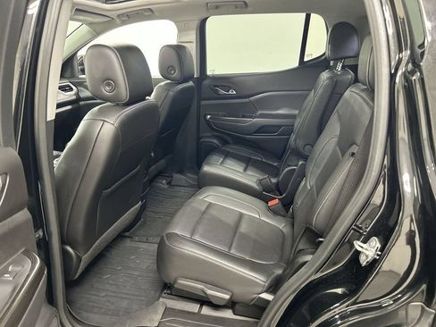 Used 2021 GMC Acadia SLT w/ LPO, Floor Liner Package AWD/4WD image 21