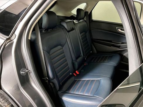 Used 2022 Ford Edge SEL w/ Sport Appearance Package image 26