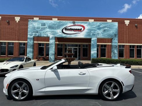 Used 2016 Chevrolet Camaro SS RWD image 21