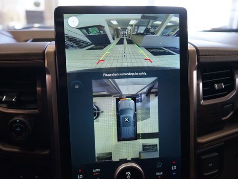 Used 2022 Ford Expedition Max King Ranch image 8