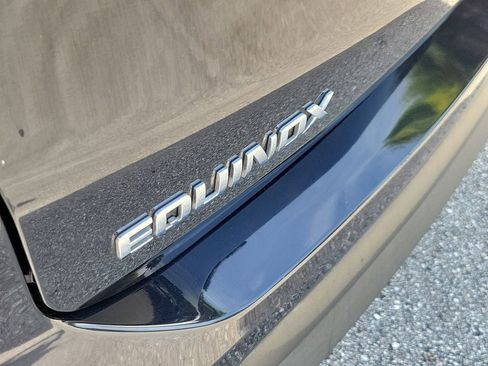 Used 2021 Chevrolet Equinox LS w/ LS Convenience Package FWD image 6
