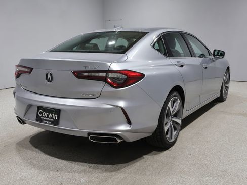 Used 2021 Acura TLX SH-AWD w/ Advance Package image 2