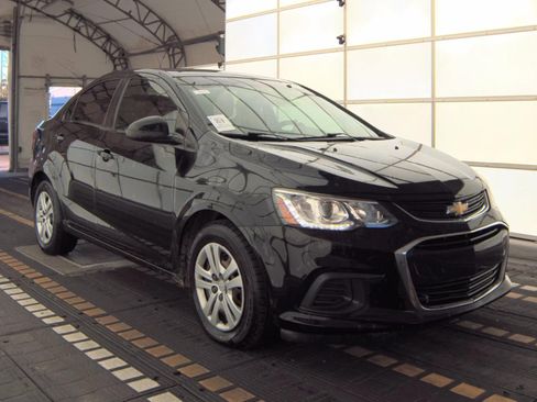 Used 2017 Chevrolet Sonic LS image 6