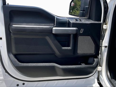 Used 2018 Ford F150 XLT w/ Equipment Group 302A Luxury RWD image 22