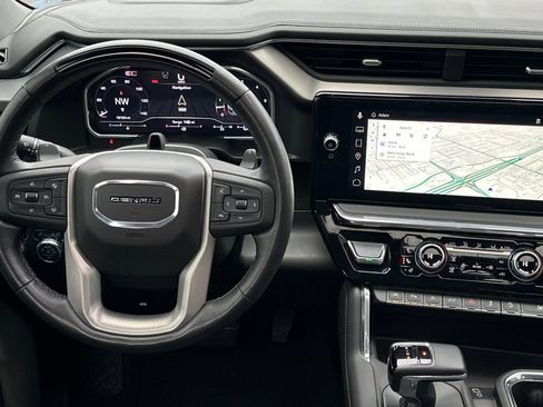 Used 2024 GMC Sierra 1500 Denali image 14