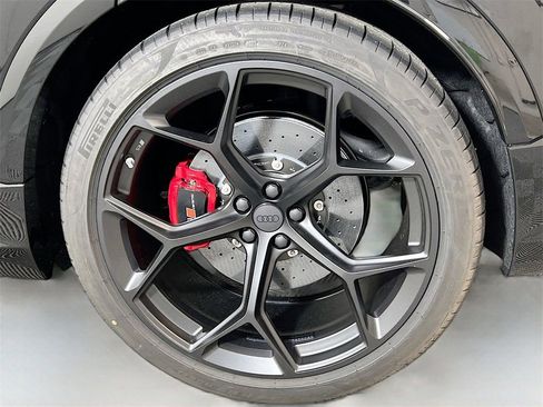 New 2026 Audi RS Q8 performance image 31