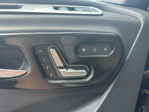 Used 2022 Mercedes-Benz Sprinter 3500 image 29