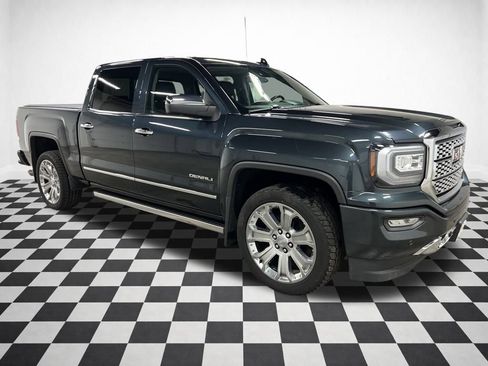 Used 2017 GMC Sierra 1500 Denali w/ Denali Ultimate Package image 7