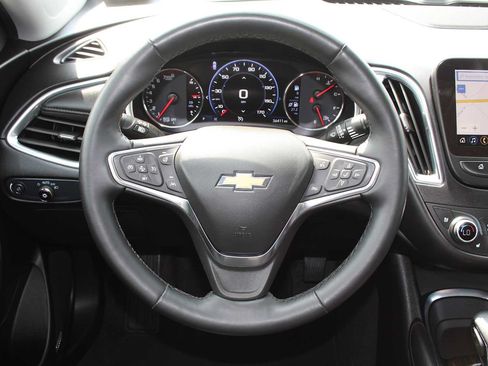 Used 2024 Chevrolet Malibu LT FWD image 33