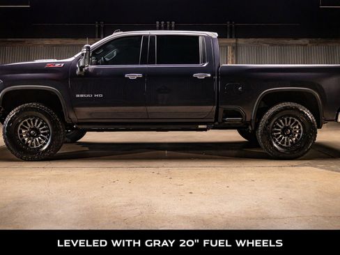 Used 2024 Chevrolet Silverado 3500 LTZ w/ LTZ Convenience Package image 5