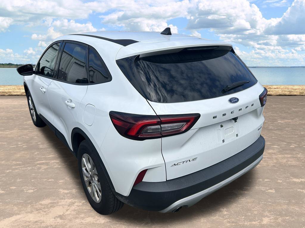 Used 2025 Ford Escape Active AWD/4WD image 7
