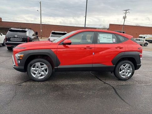 New 2026 Hyundai Kona SE image 4