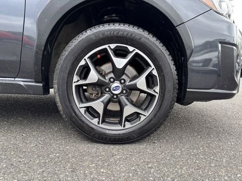 Used 2018 Subaru Crosstrek 2.0i Premium w/ Popular Package #3 AWD/4WD image 9