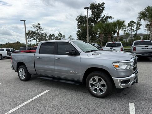 Used 2022 RAM 1500 Big Horn AWD/4WD image 1