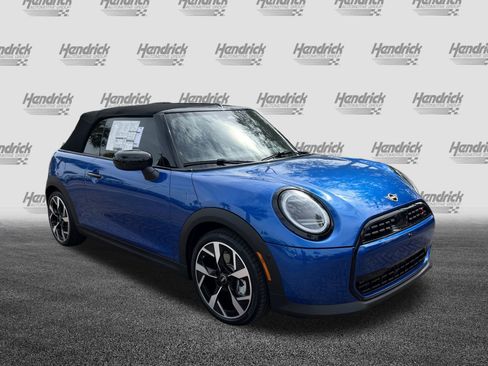New 2026 MINI Cooper S image 2