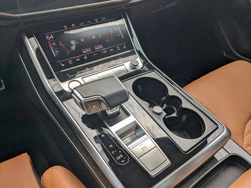Used 2020 Audi RS Q8 AWD/4WD image 13