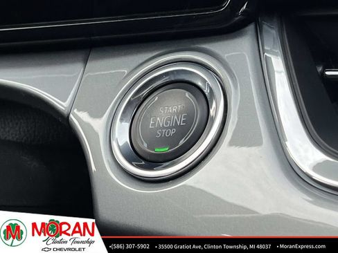 Certified 2025 Chevrolet Trax LT w/ Driver Confidence Package FWD image 28