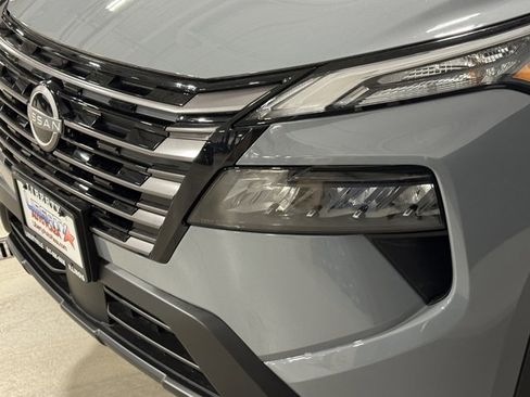 New 2026 Nissan Rogue SV FWD image 25
