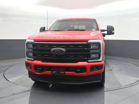 Used 2024 Ford F250 Lariat w/ Black Appearance Package AWD/4WD image 5