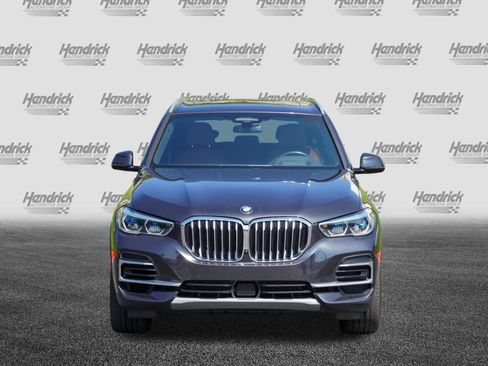 Used 2022 BMW X5 xDrive40i w/ Executive Package AWD/4WD image 3