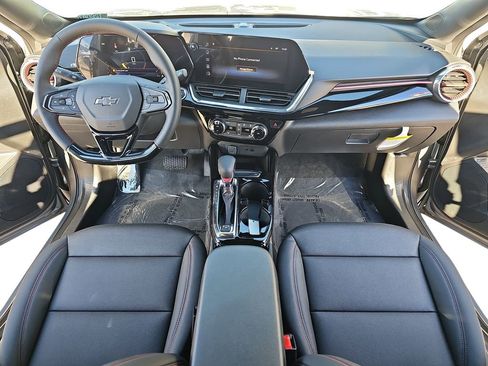 New 2026 Chevrolet Trax RS w/ Driver Confidence Package image 9