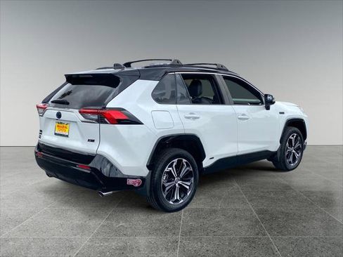 Certified 2024 Toyota RAV4 XSE w/ Weather Package AWD/4WD image 5