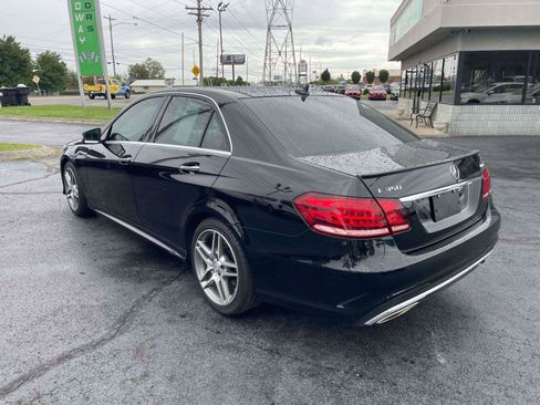 Used 2016 Mercedes-Benz E 350 4MATIC Sedan image 3