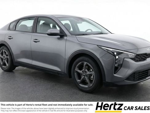 Used 2025 Kia K4 FWD image 1