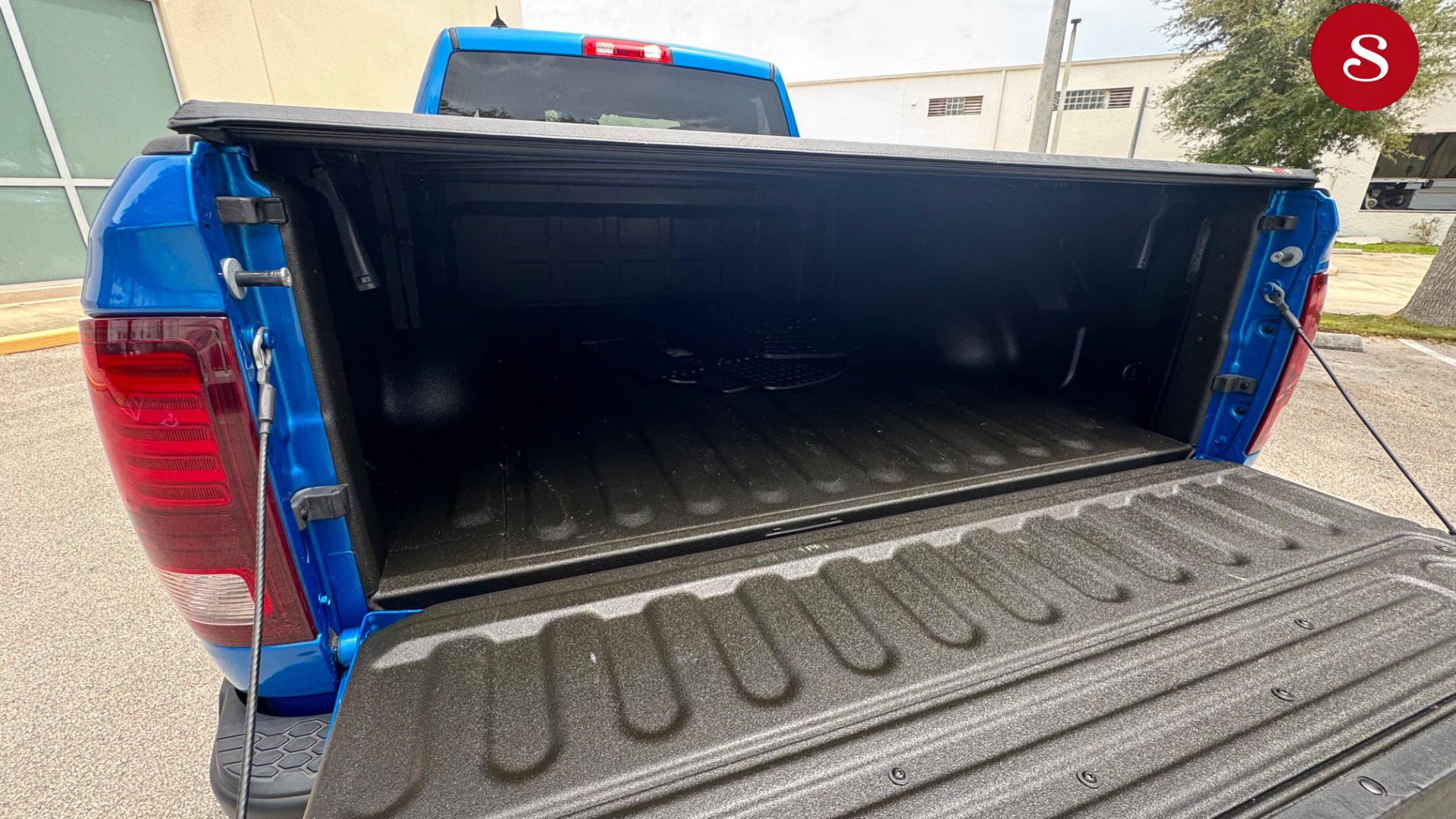 Used 2021 RAM 1500 Warlock w/ Luxury Group AWD/4WD image 10