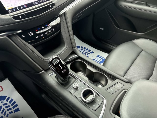 Certified 2023 Cadillac XT5 Premium Luxury AWD/4WD image 77